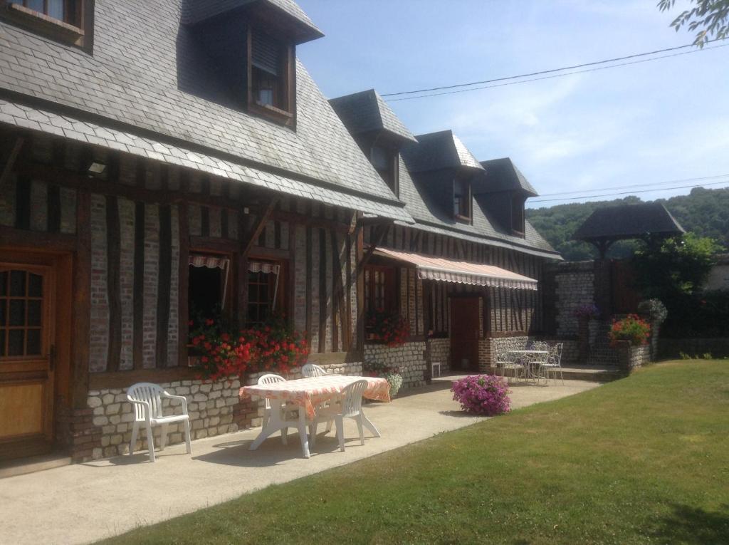 Chambres D'Hotes Le Pressoir Saint-Martin-de-Boscherville Eksteriør billede